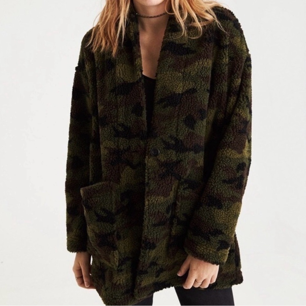4 for $40 American Eagle Outfitters Camouflage Teddy Jacket